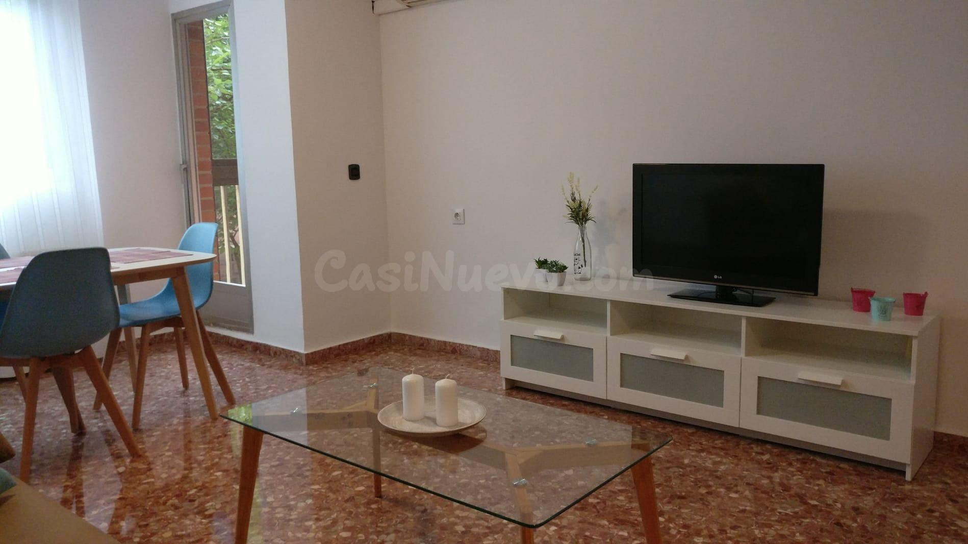 Piso amplio y luminoso con terraza en Ciutat Jardí – ideal p - foto 5