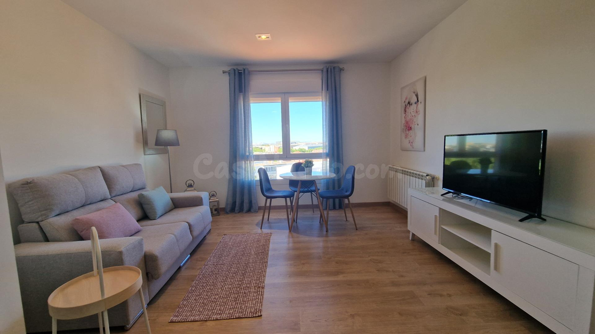 Bonito piso de un dormitorio, amueblado, calefacción , aire  - foto 2