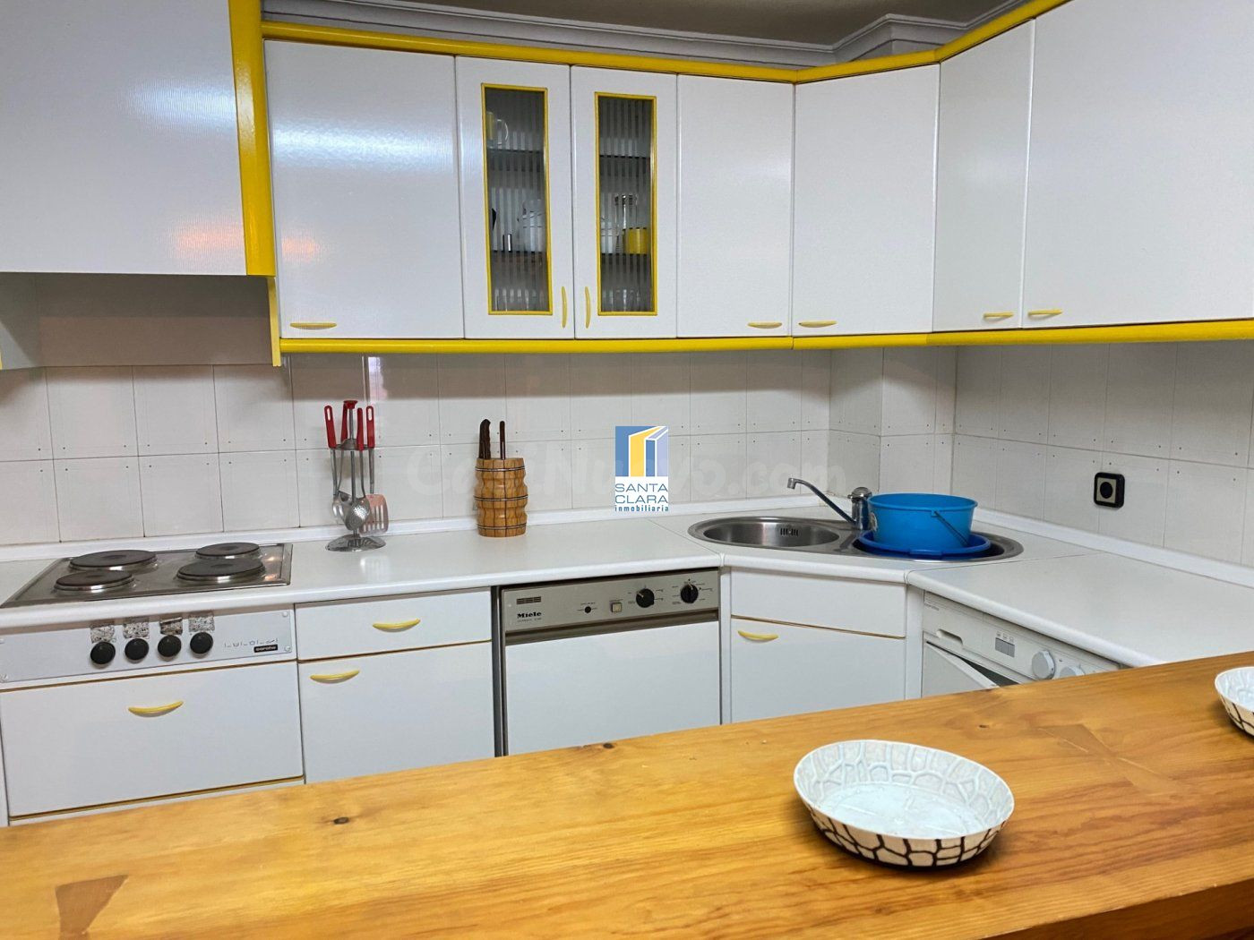 ¡GRAN OPORTUNIDAD DE NEGOCIO! CASA, 2 NAVES Y ALMACÉN A LA V - foto 5
