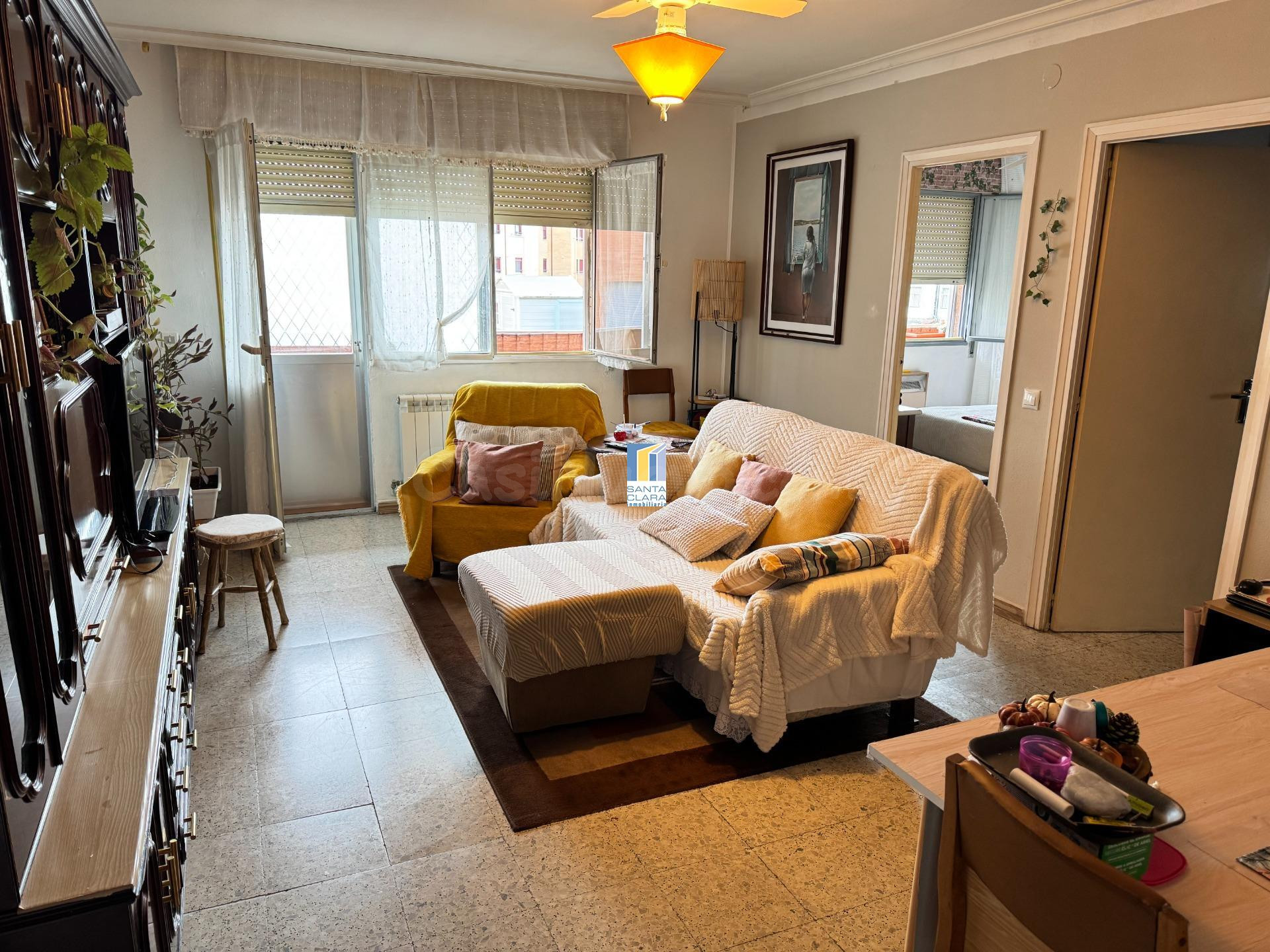 PISO EN VENTA DE 3 DORMITORIOS, TERRAZA Y GARAJE CERRADO EN  - foto 3