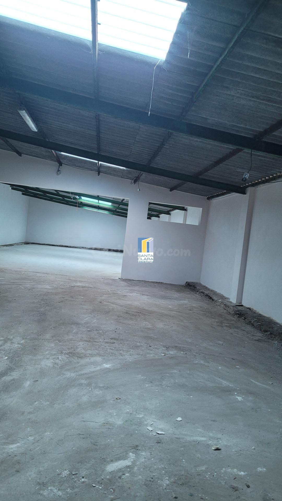NAVE RECIÉN REFORMADA EN ALQUILER EN MONFARRACINOS, ZAMORA. - foto 3