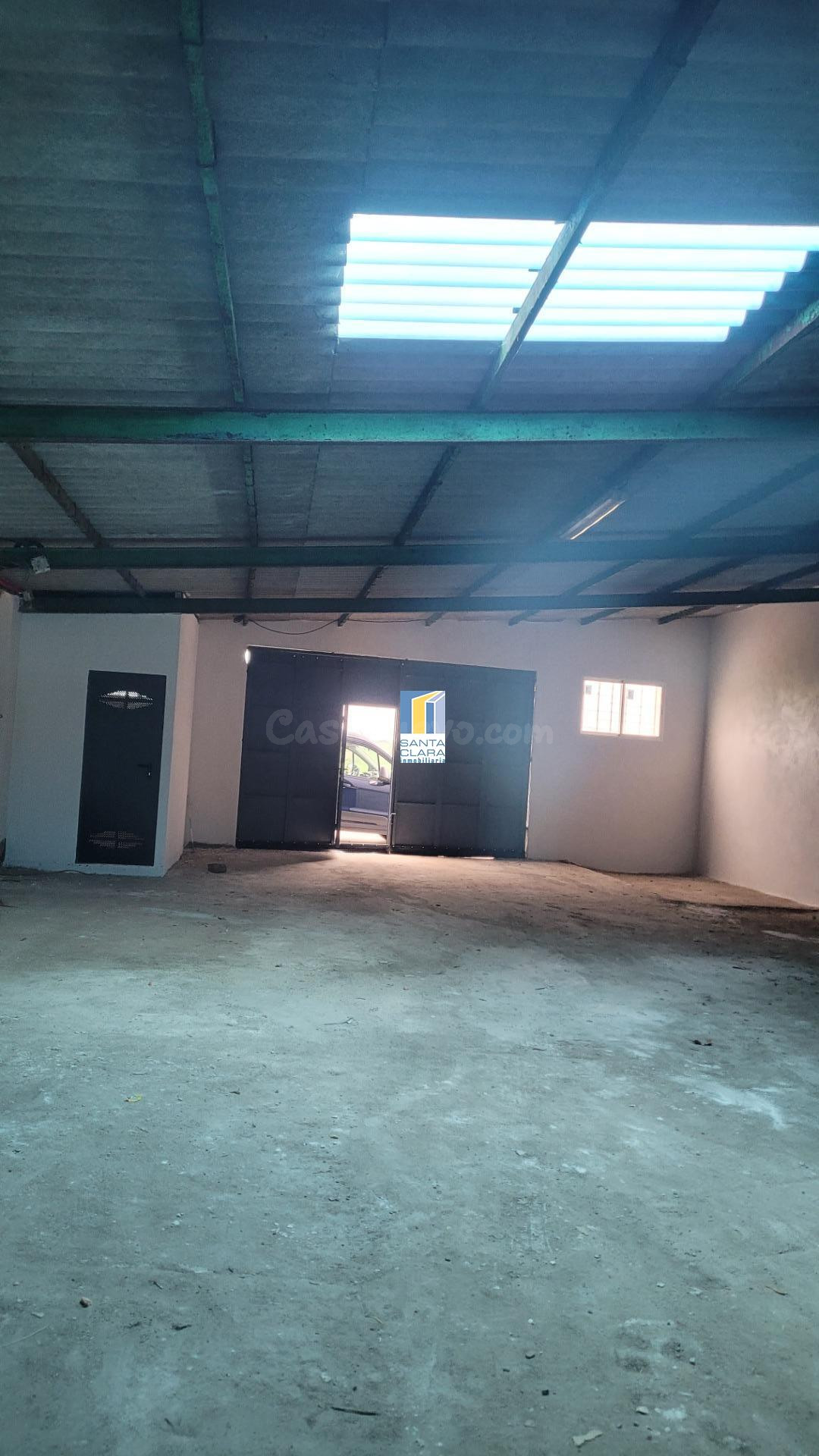 NAVE RECIÉN REFORMADA EN ALQUILER EN MONFARRACINOS, ZAMORA. - foto 4