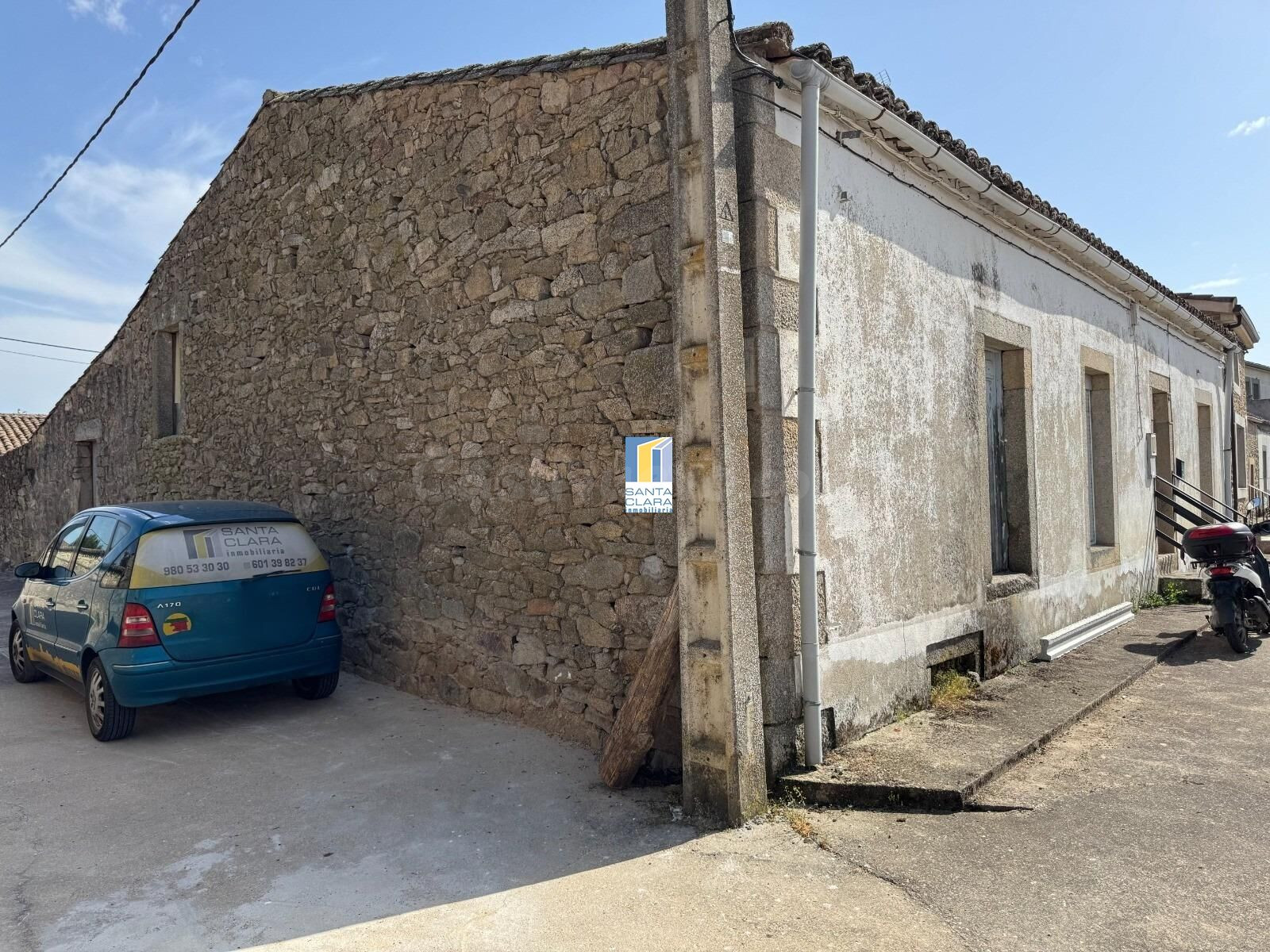 CASA EN VENTA DE 3 DORMITORIOS Y PATIO EN MUGA DE SAYAGO, ZA - foto 2