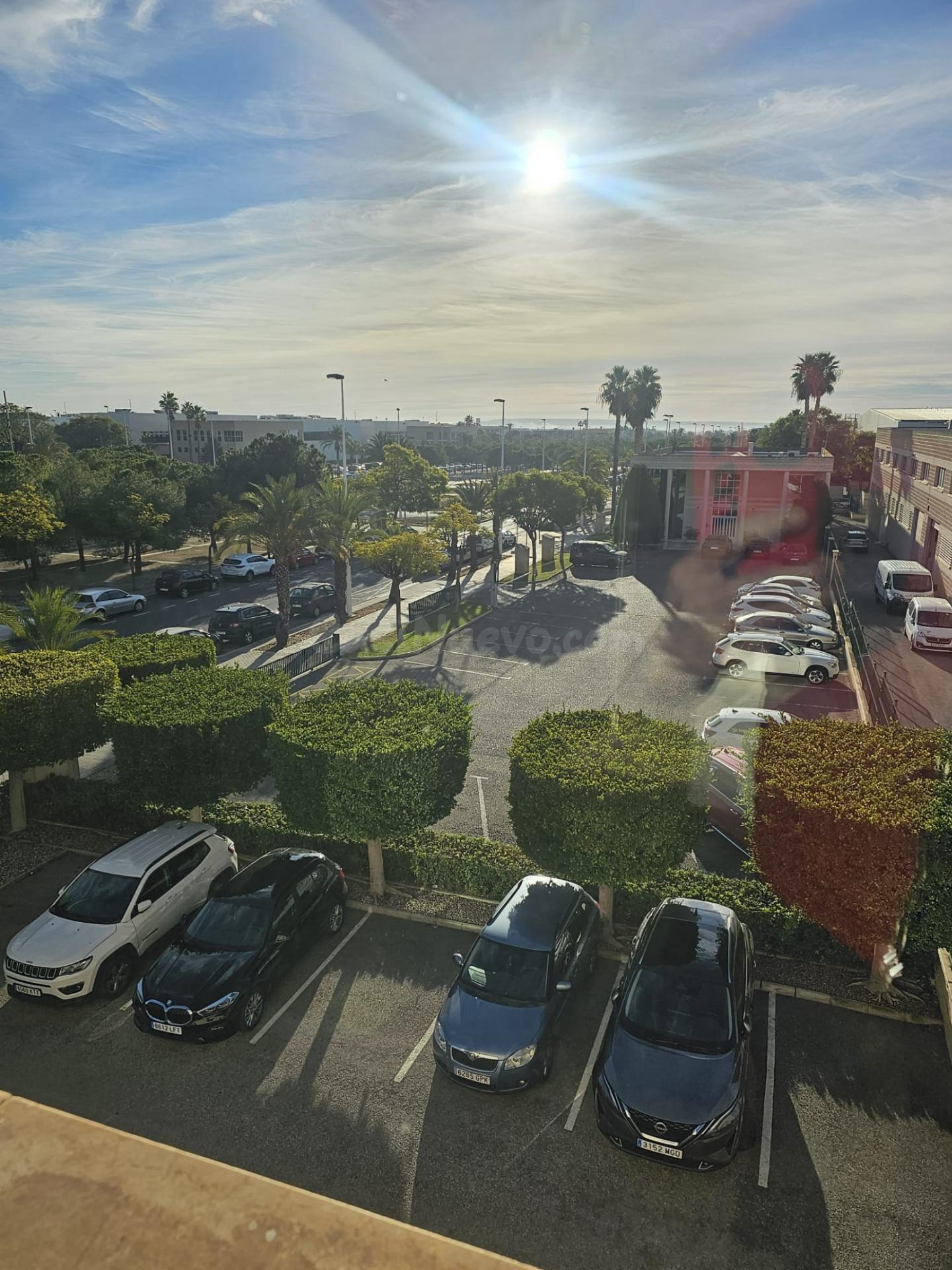 MAGNIFICAS OFICINAS EN ALQUILER EN PARQUE EMPRESARIAL - foto 2