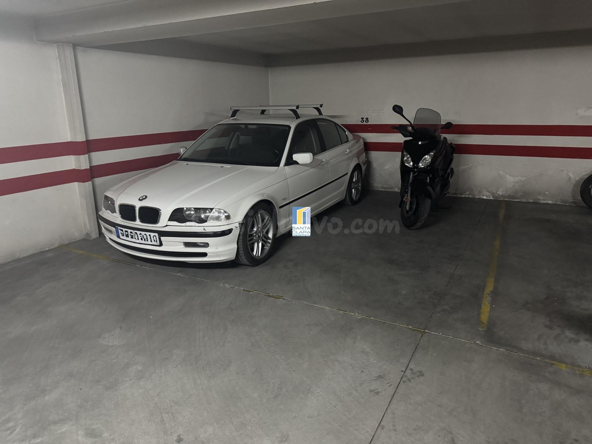 PLAZA DE GARAJE Y TRASTERO EN VENTA EN ZONA LAS VIÑAS, ZAMOR