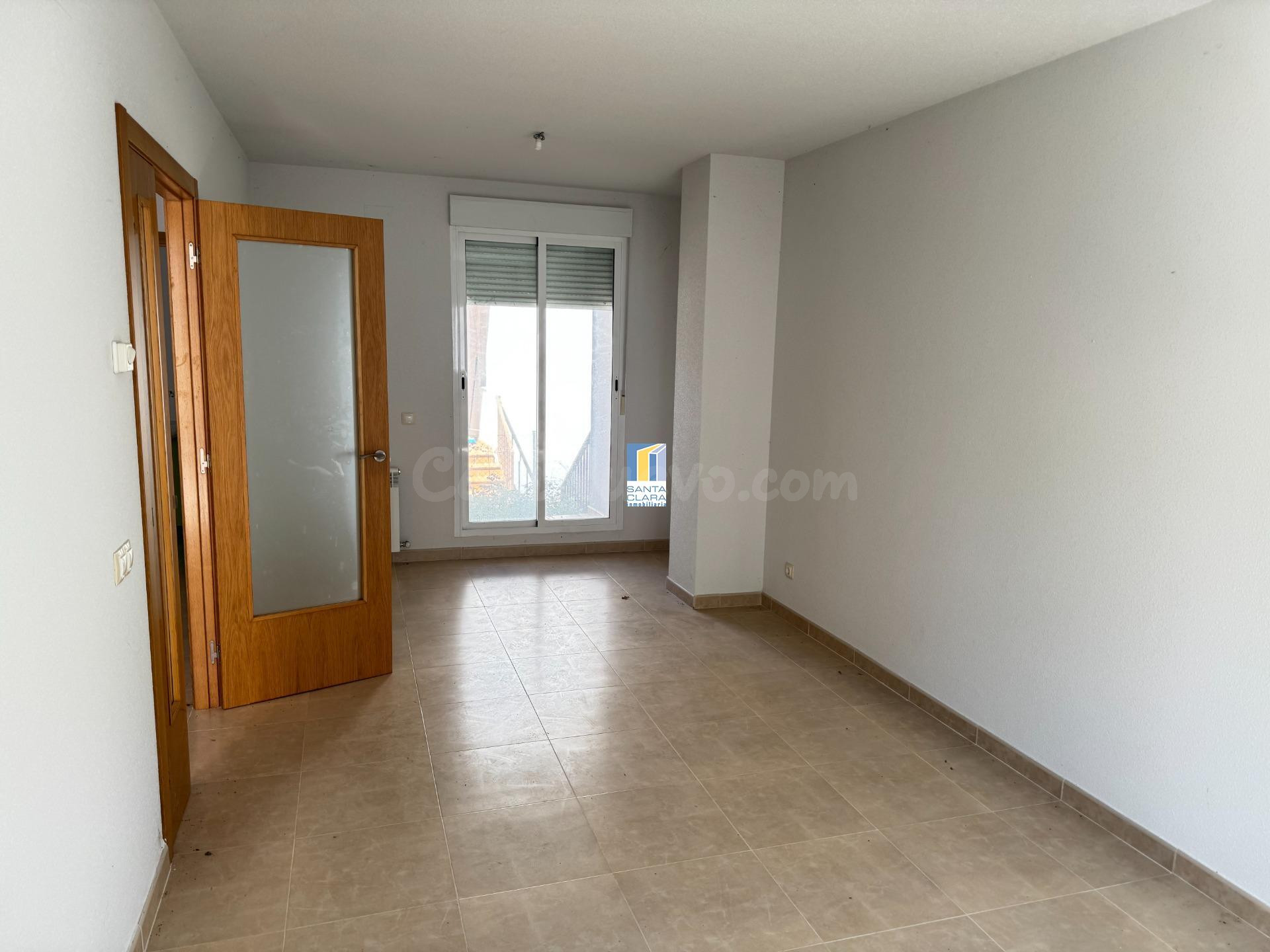 CHALET ADOSADO VPO EN VENTA CON PATIO Y GARAJE EN BERMILLO D - foto 5
