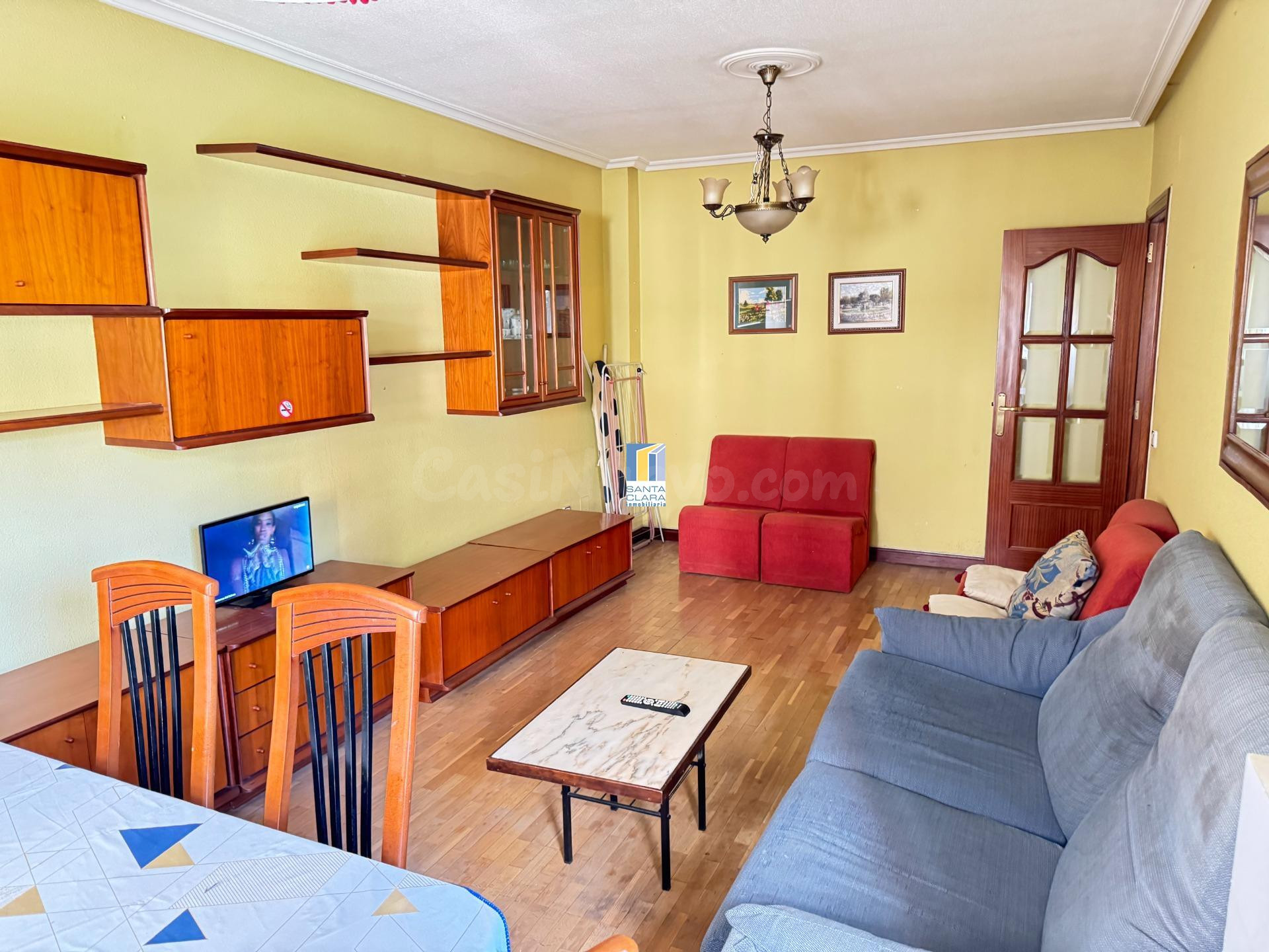 PISO EN VENTA DE 3 DORMITORIOS EN ZONA CENTRO, ZAMORA.