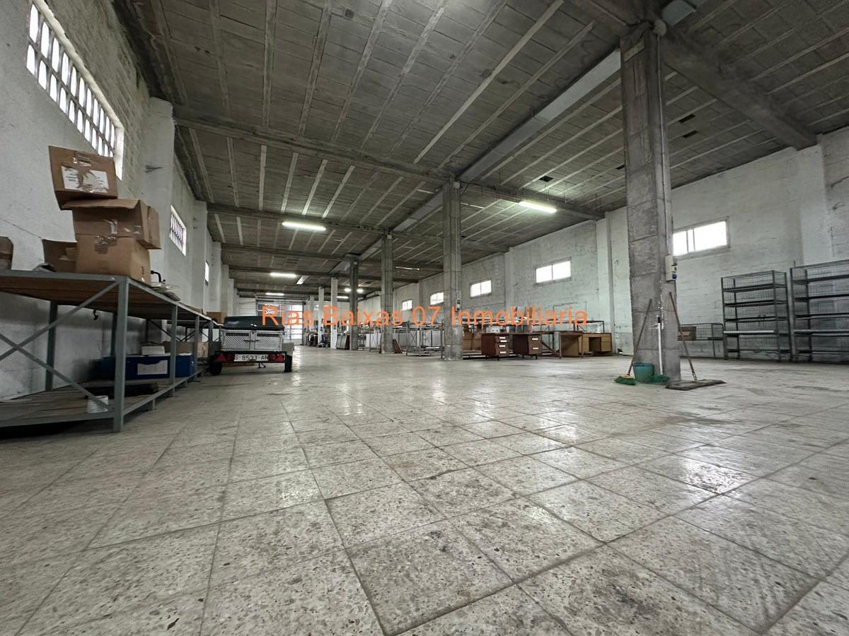 REF 7058 LOCAL COMERCIAL 600 M2 CON ENTRADA PARA CAMIONES  ( - foto 3