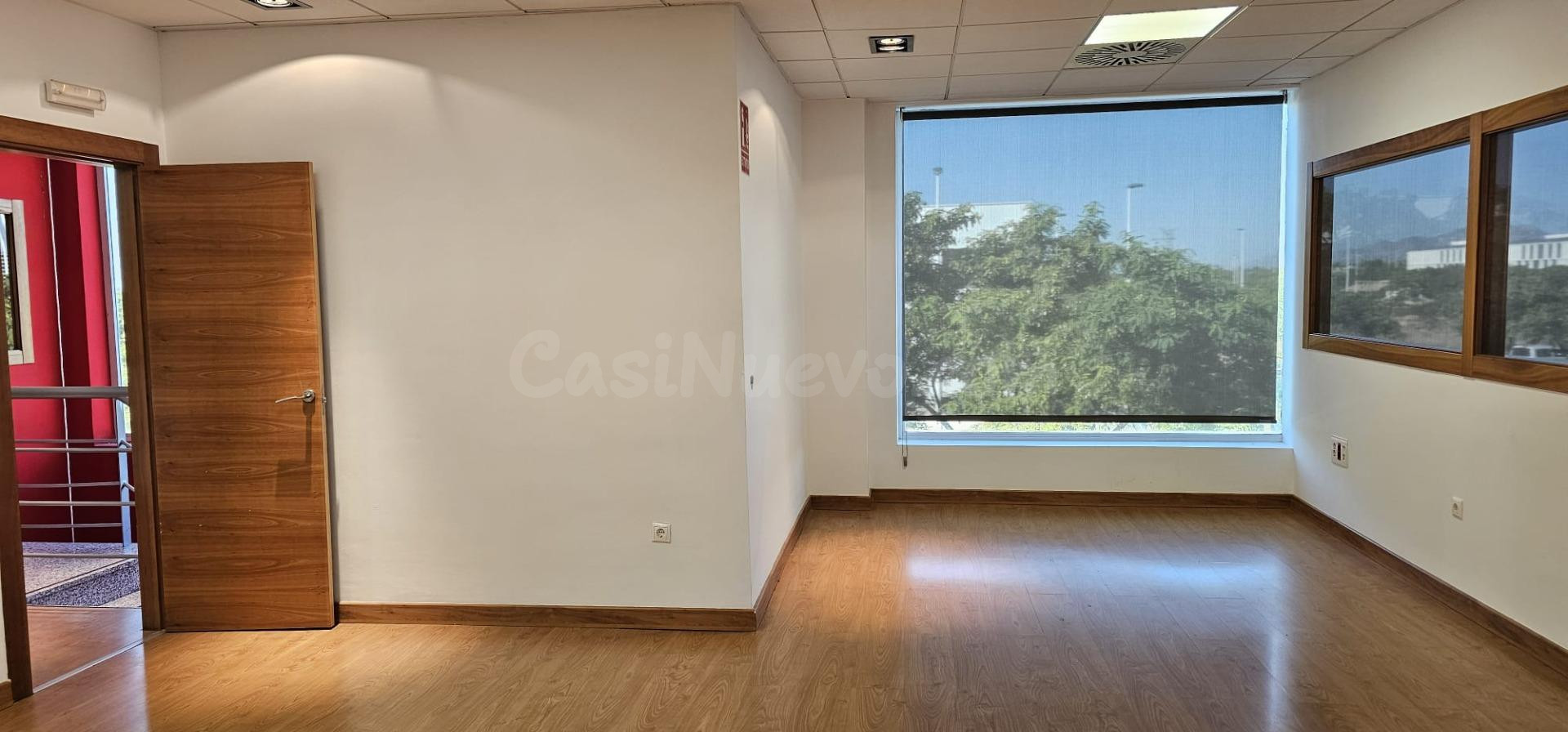 OFICINAS EN ALQUILER EN PARQUE EMPRESARIAL - foto 2
