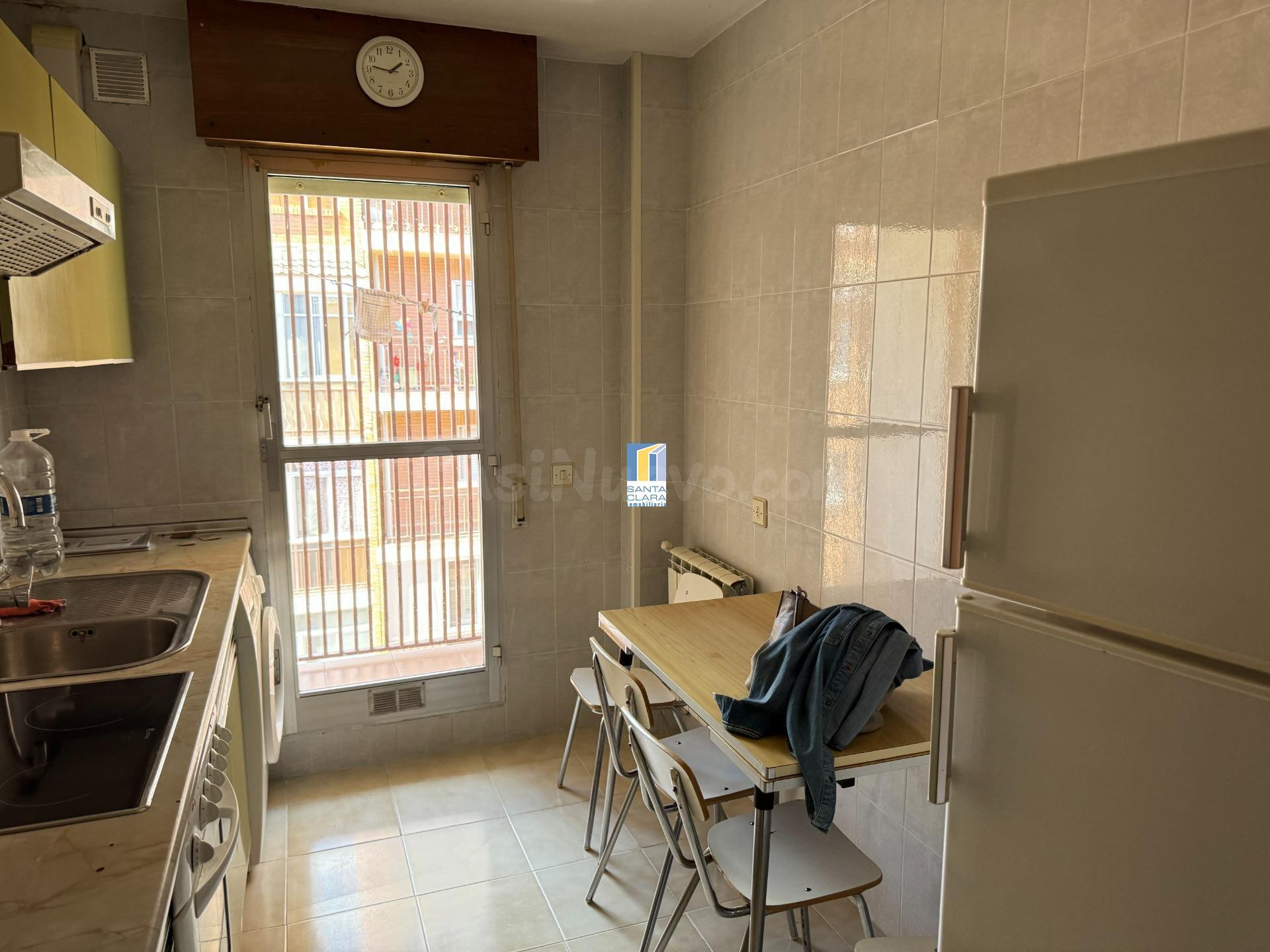 PISO EN VENTA CON 3 DORMITORIOS, PLAZA DE GARAJE Y TRASTERO  - foto 5