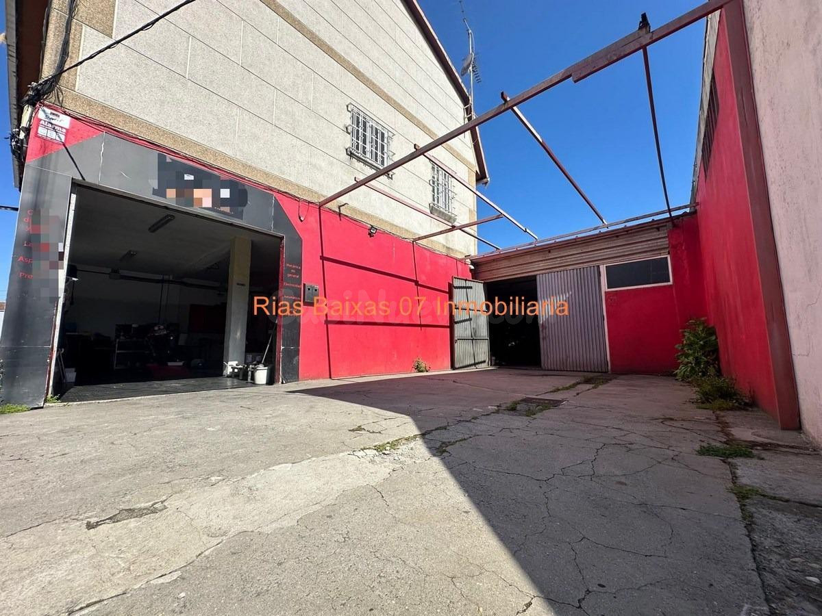 REF 7076 NAVE INDUSTRIAL DE 170 M2 Y 50M2 DE CAMPA EN LAVADO