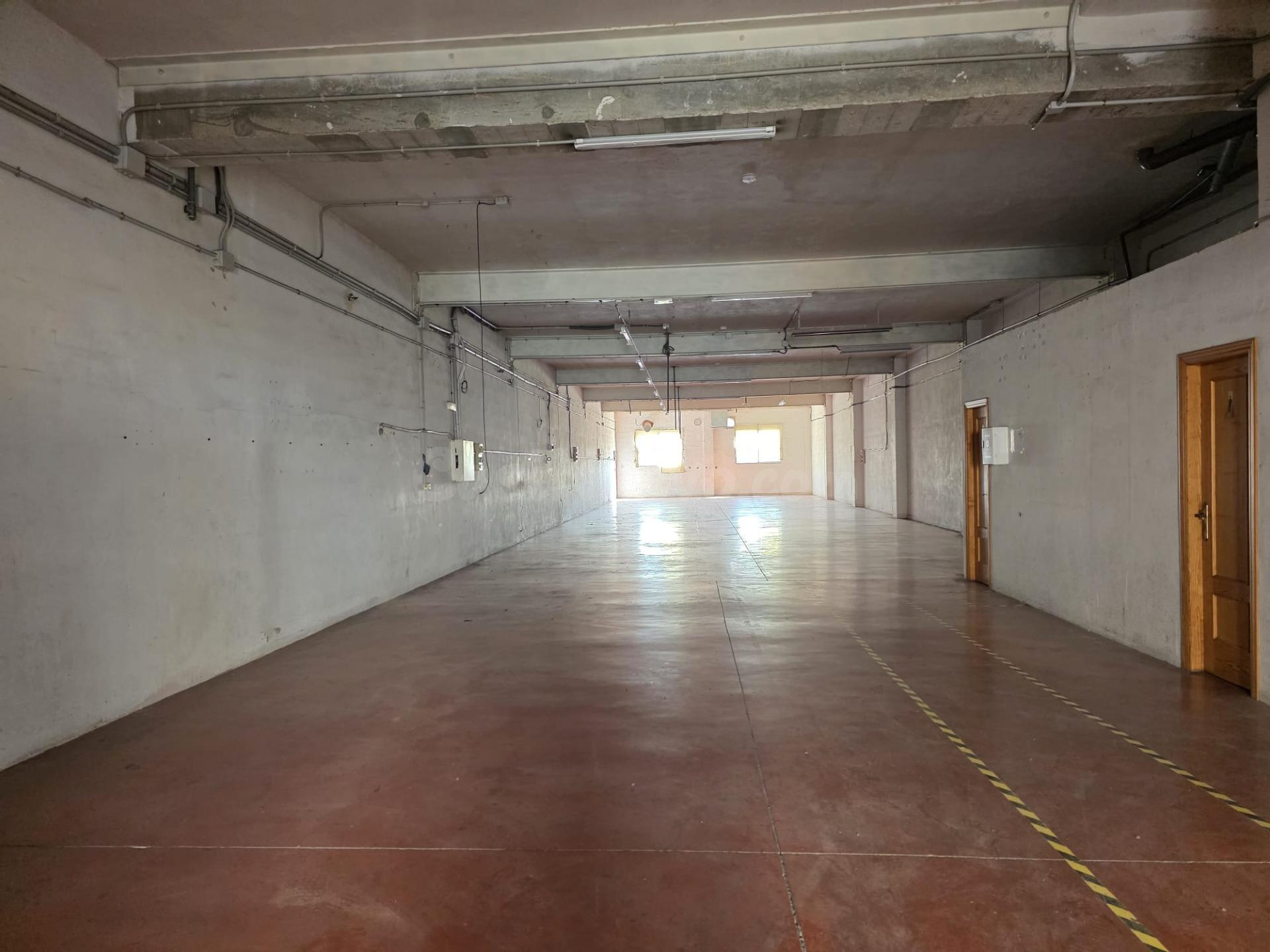 NAVE EN ALQUILER EN POLIGONO DE CARRUS - foto 4