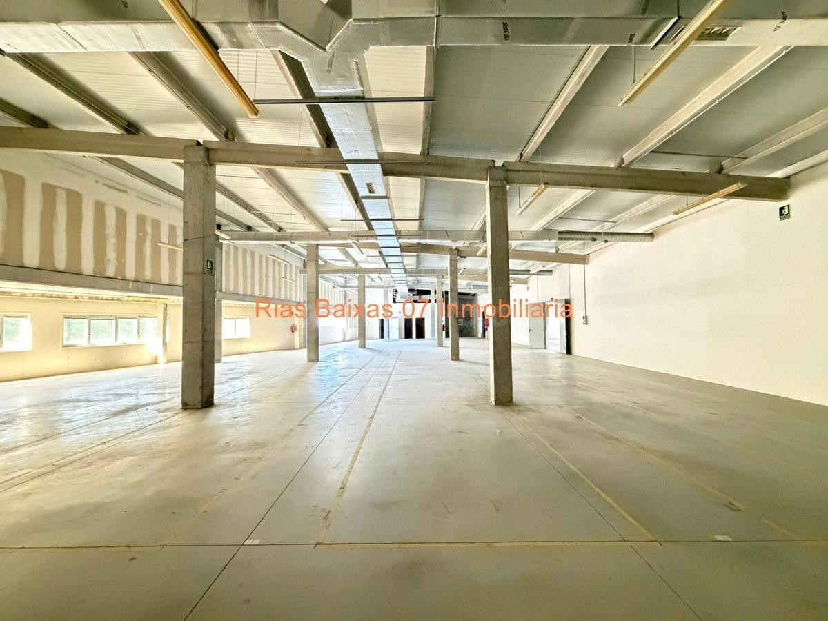 REF 7081 NAVE INDUSTRIAL 3.100 M EN DOS PLANTAS EN PTL VALLA - foto 3