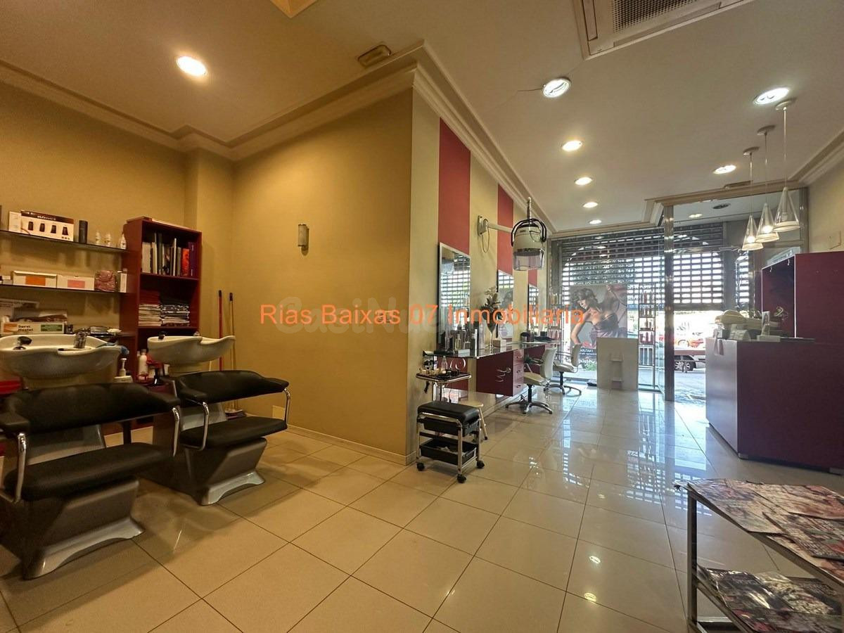 REF 7082 LOCAL COMERCIAL 73 M2 PREPARADO PARA PELUQUERIA CON - foto 5