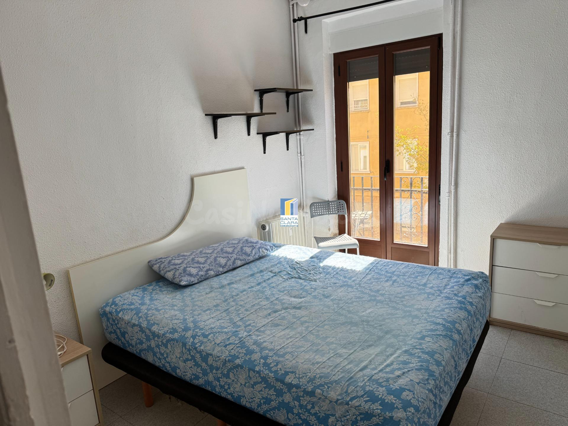 PISO EN VENTA DE 3 DORMITORIOS EN ZONA LOS BLOQUES, ZAMORA. - foto 5