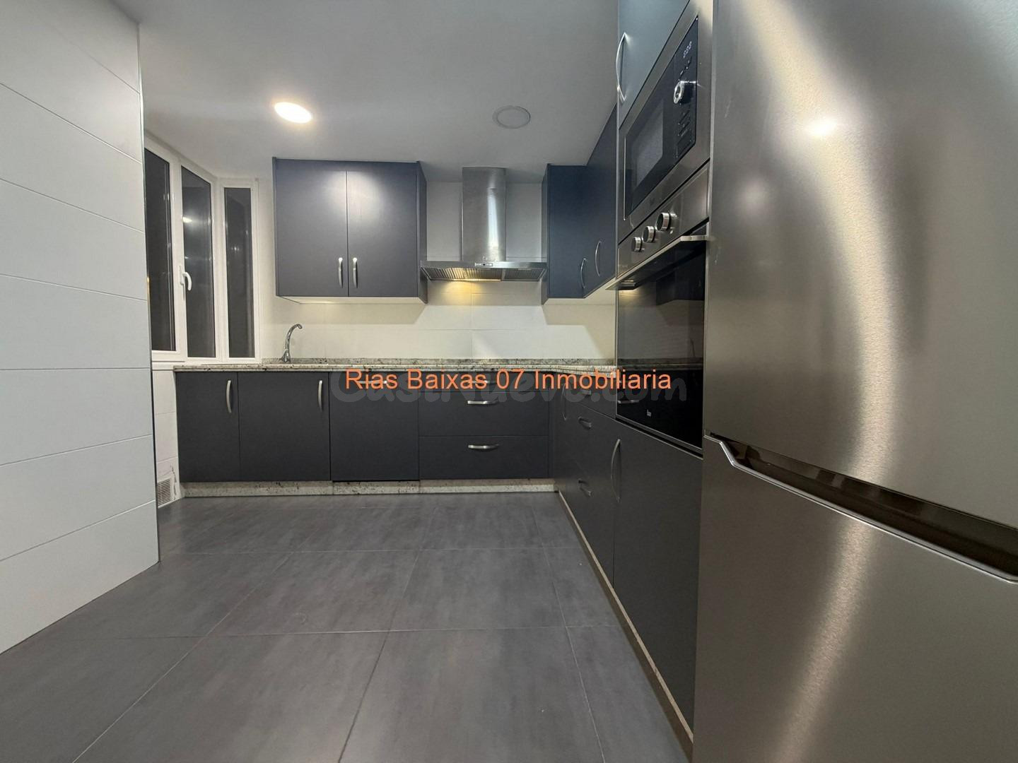 REF 4269 PISO REFORMADO 4 DORM. CON GARAJE ZONA ROSALIA DE C - foto 2