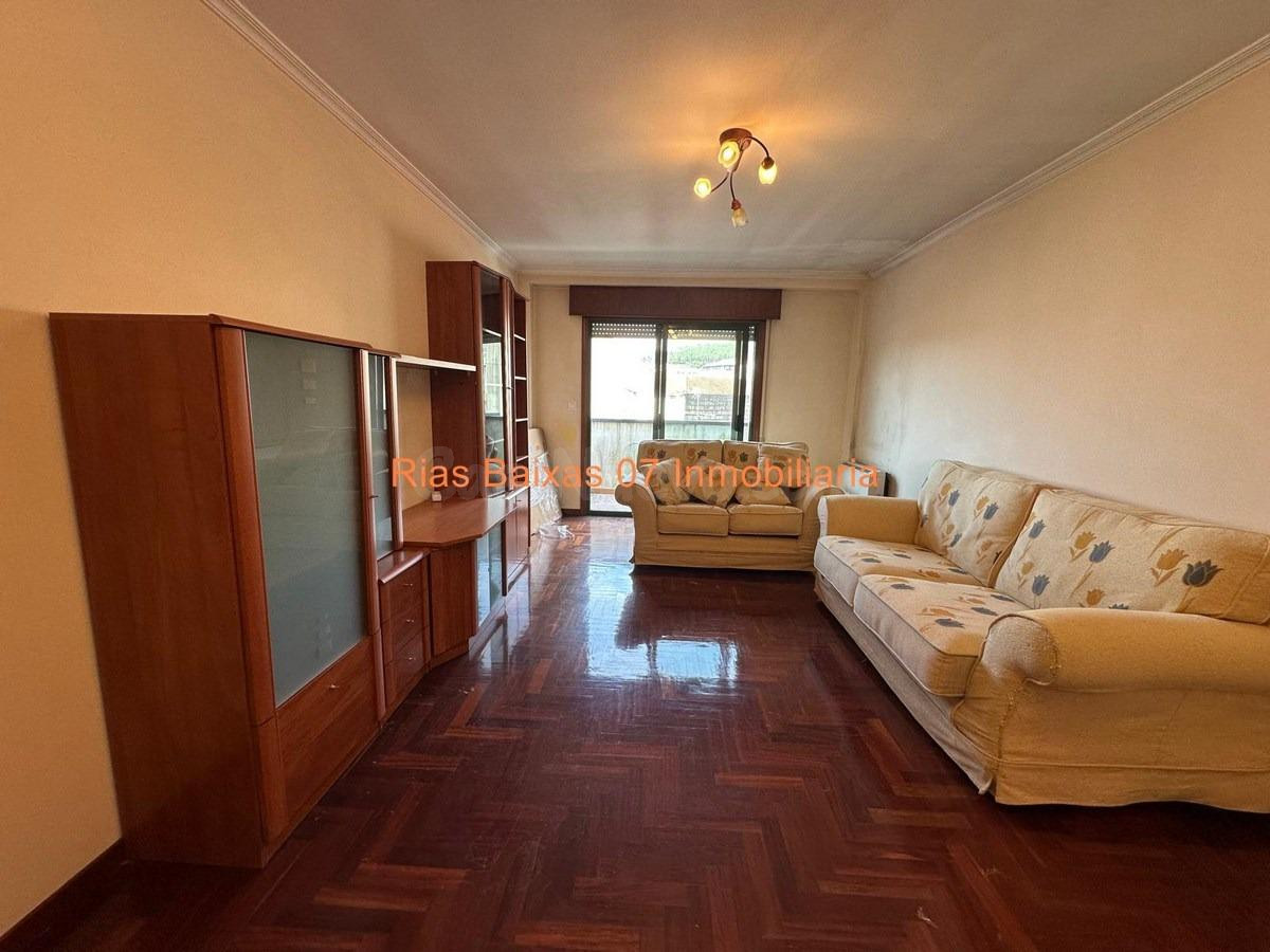 REF 7090 PISO DE 3 DORM. + 2 BAÑOS + 2 PLAZAS DE GARAJE CÉNT - foto 3