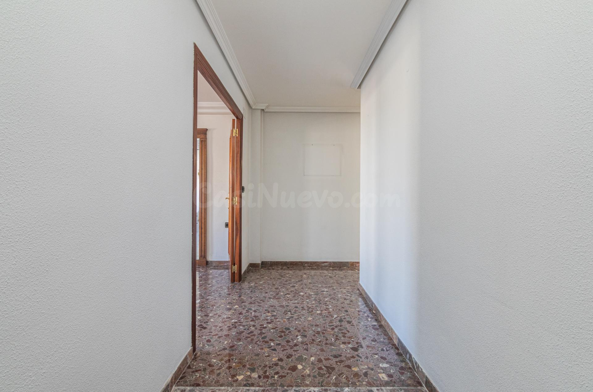 Amplio Piso en Elche, Corazón de Jesús - foto 3