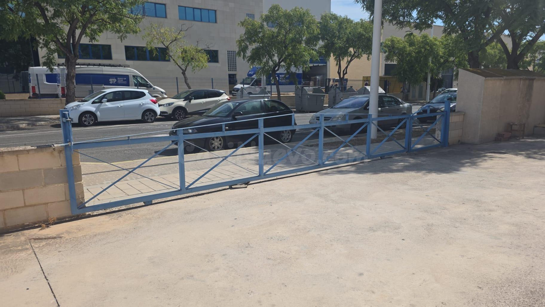 Nave Industrial en Alquiler en Elche Parque Empresarial - €2 - foto 2