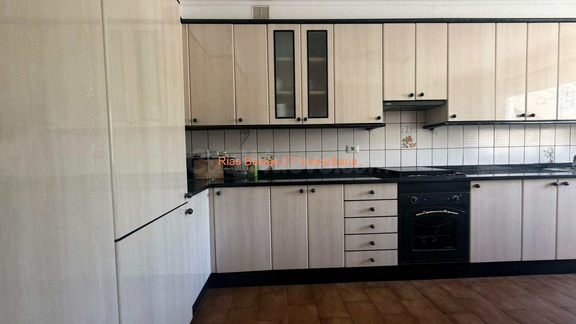 REF 4270 DOS CASAS CON TERRENO CERRADO Y PISCINA TAMEIGA ( M - foto 5