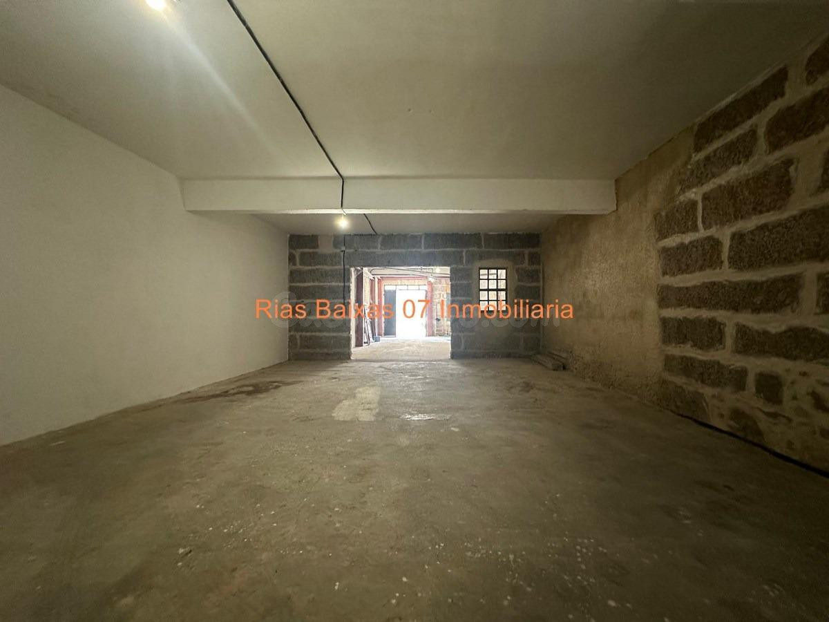 REF 7095 LOCAL COMERCIAL DE 176 M2 EN AV. RAMON NIETO (VIGO) - foto 2