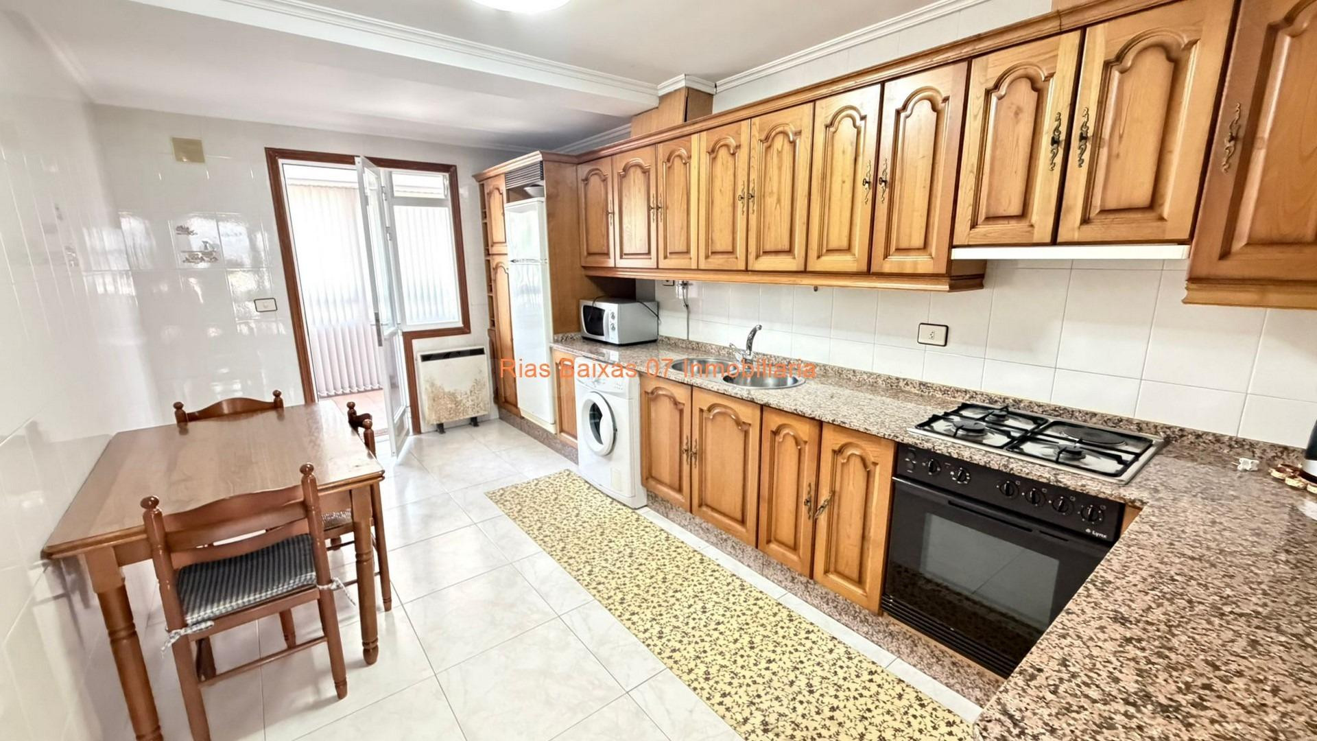 REF 4274 PISO AMPLIO 3 DORM. CON GRAN TERRAZA ACRISTALADA ( CORTEGADA )