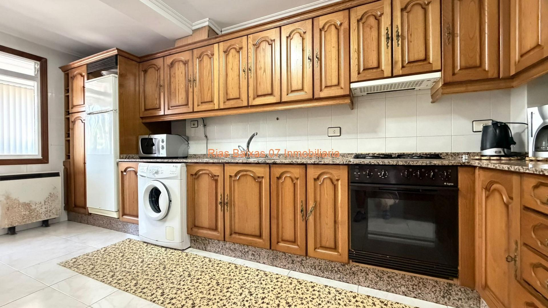 REF 4274 PISO AMPLIO 3 DORM. CON GRAN TERRAZA ACRISTALADA (  - foto 2