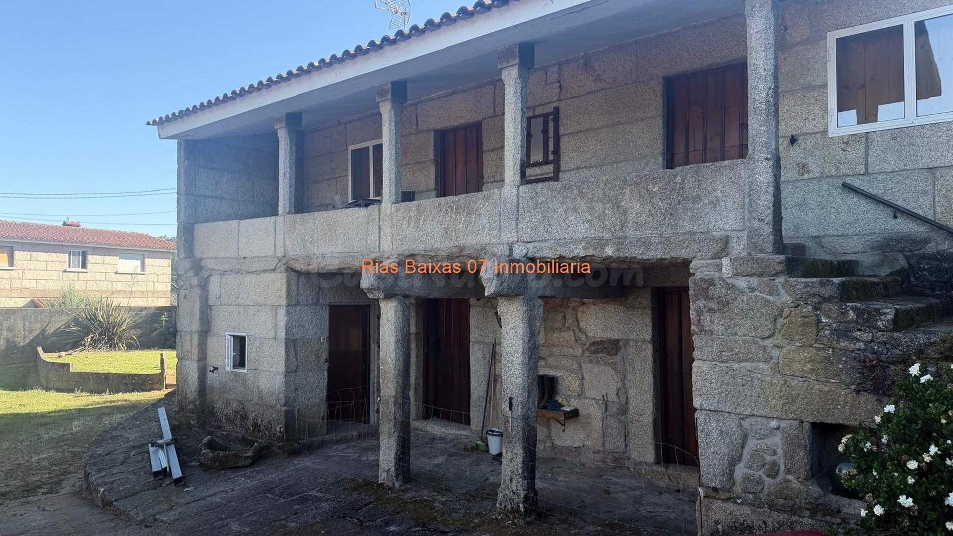 REF 4273 CASA  TRADICIONAL GALLEGA 3 DORM. CON TERRENO DE 23 - foto 2