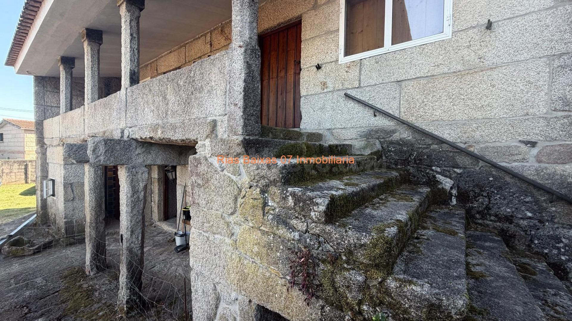 REF 4273 CASA  TRADICIONAL GALLEGA 3 DORM. CON TERRENO DE 23 - foto 3