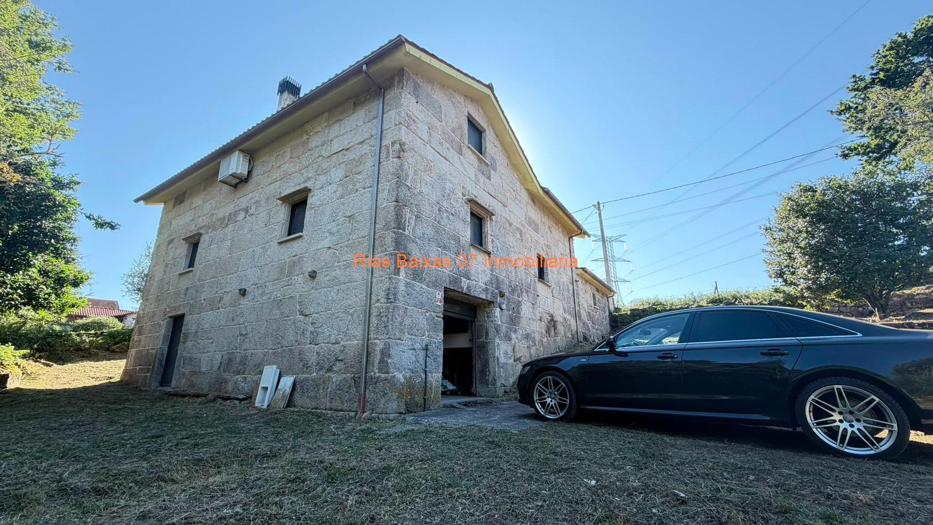 REF 4275 CASA DE PIEDRA 4 DORM. CON GRAN TERRENO DE 6900m2 COVELO - foto 5