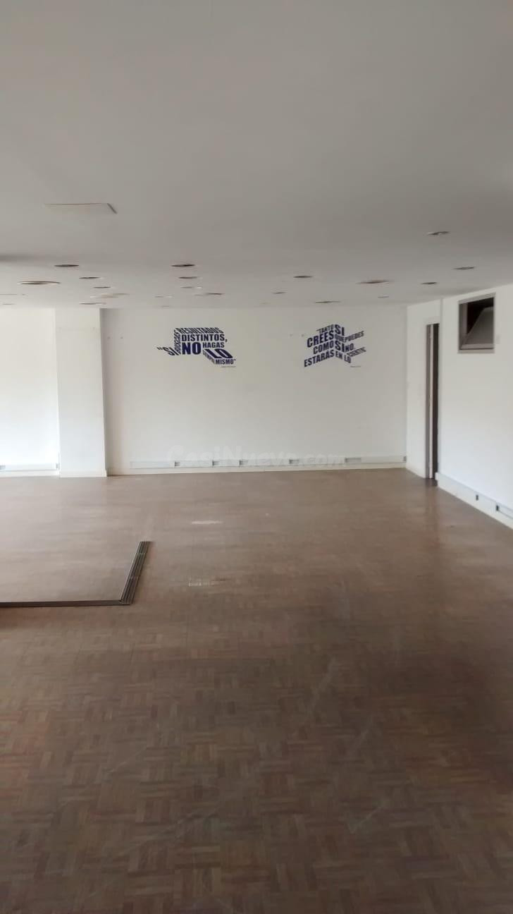 Local comercial en alquiler - Plaza Madrid - foto 5
