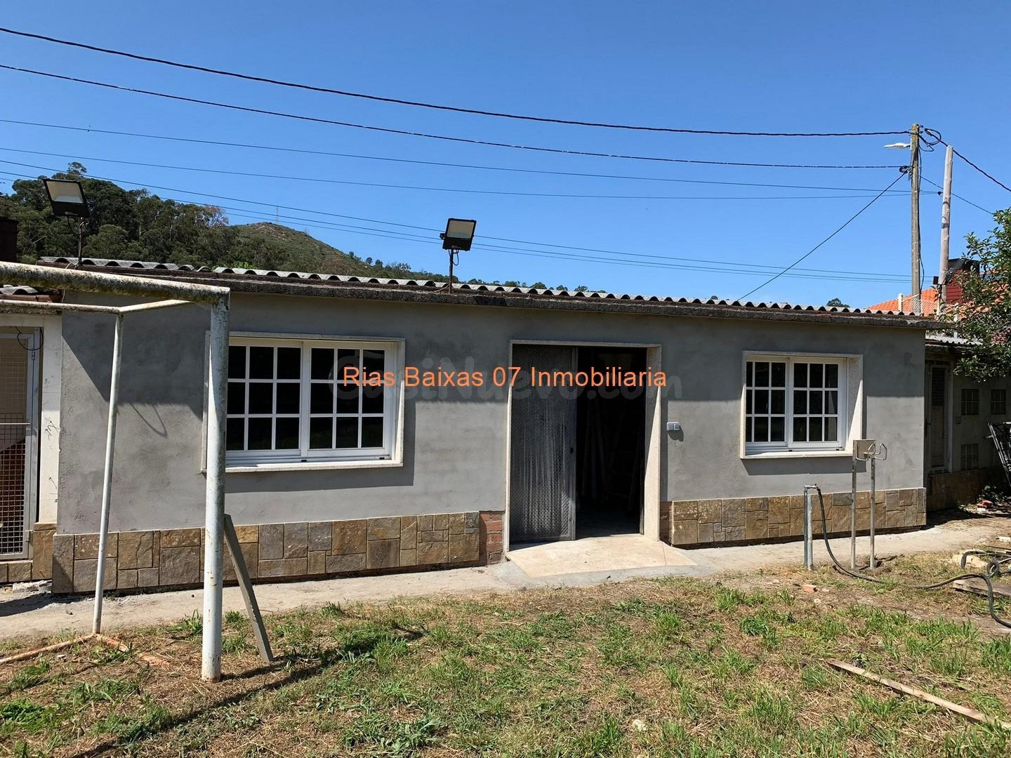 REF 4277 CASA PARA REMATAR PLANTA BAJA CON ANEXOS Y JARDIN C