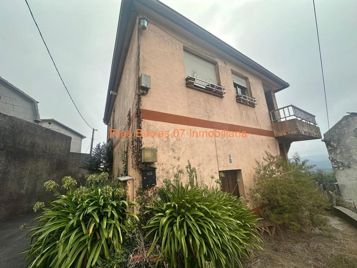 REF 7105  DOS CASAS INDEPENDIENTES PARA REFORMAR EN PUXEIROS