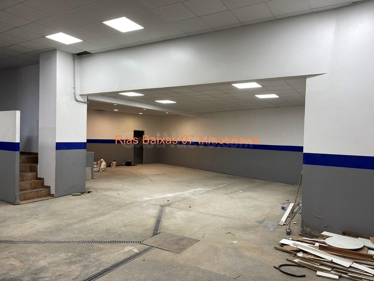 REF 7106 LOCAL COMERCIAL DE 324 M2 CON RENTABILIDAD EN RUA X - foto 3