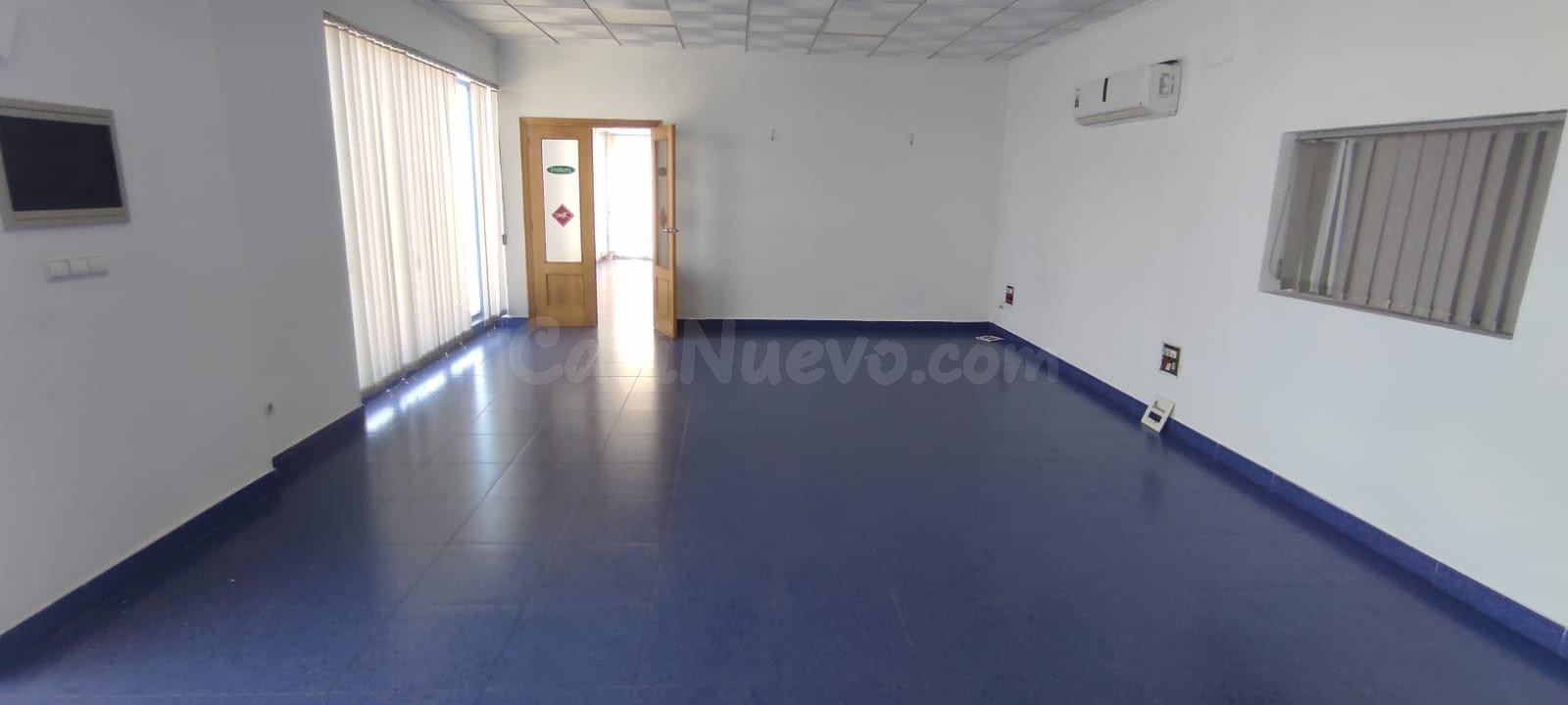Oficina en alquiler - Carrus - foto 2