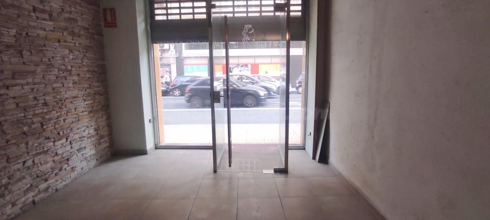 Local comercial 185m² en alquiler - Corazon de Jesus - foto 3