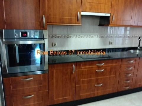REF 3143 AMPLIO PISO DE 3 DORMITORIOS , 2 BAÑOS Y GARAJE EN 