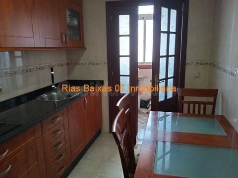 REF 3143 AMPLIO PISO DE 3 DORMITORIOS , 2 BAÑOS Y GARAJE EN  - foto 2