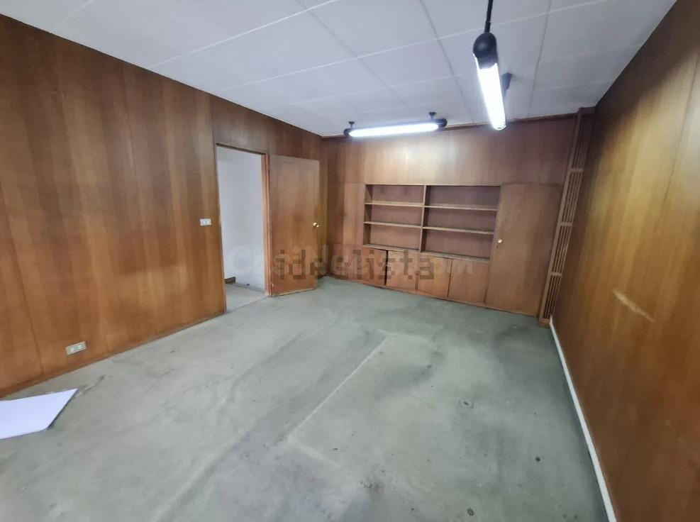 REF N001 LOCAL COMERCIAL 180m2 CALLE COLÓN ( VIGO ) - foto 2