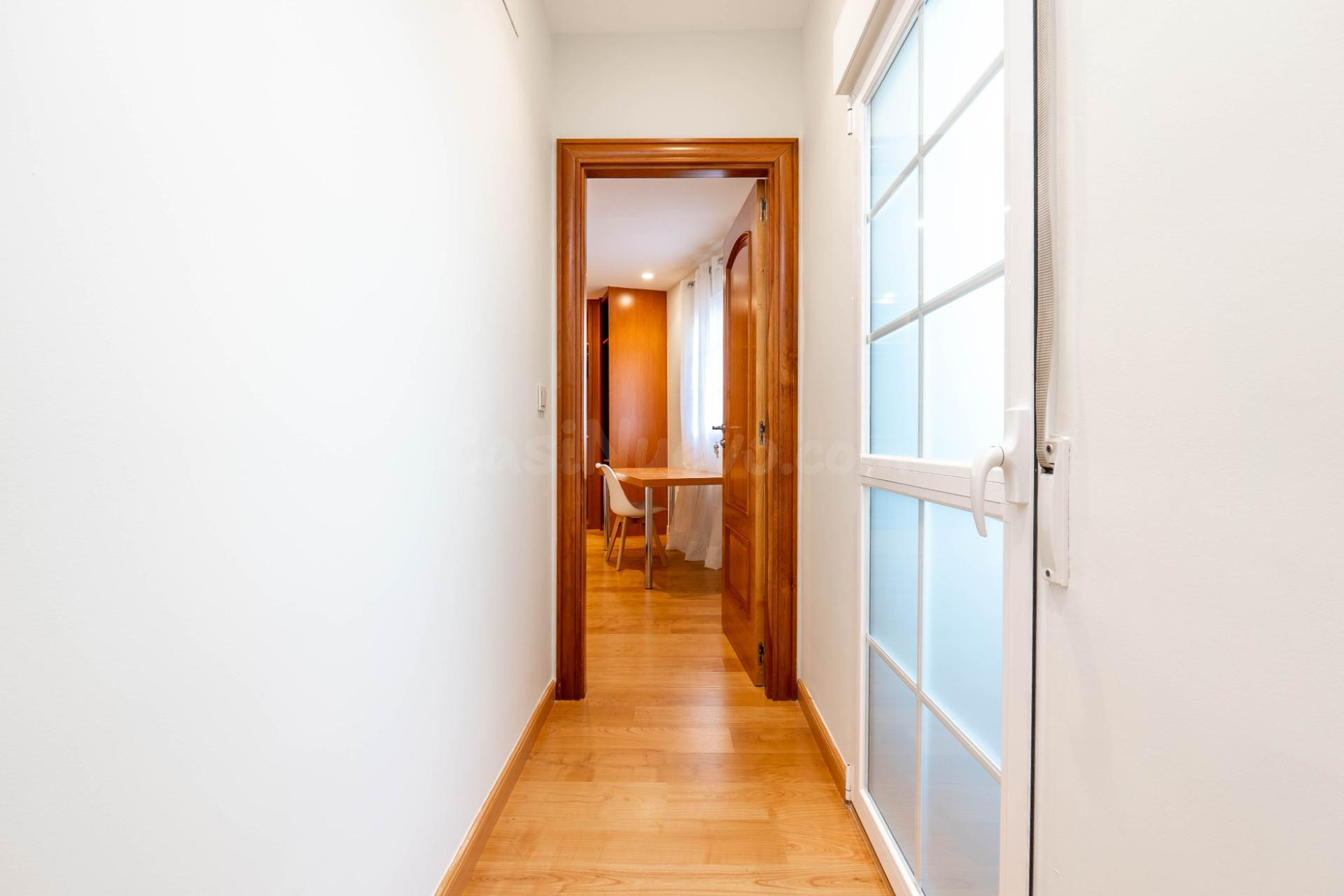 Sensacional habitación a estrenar al lado de Recogidas - foto 3