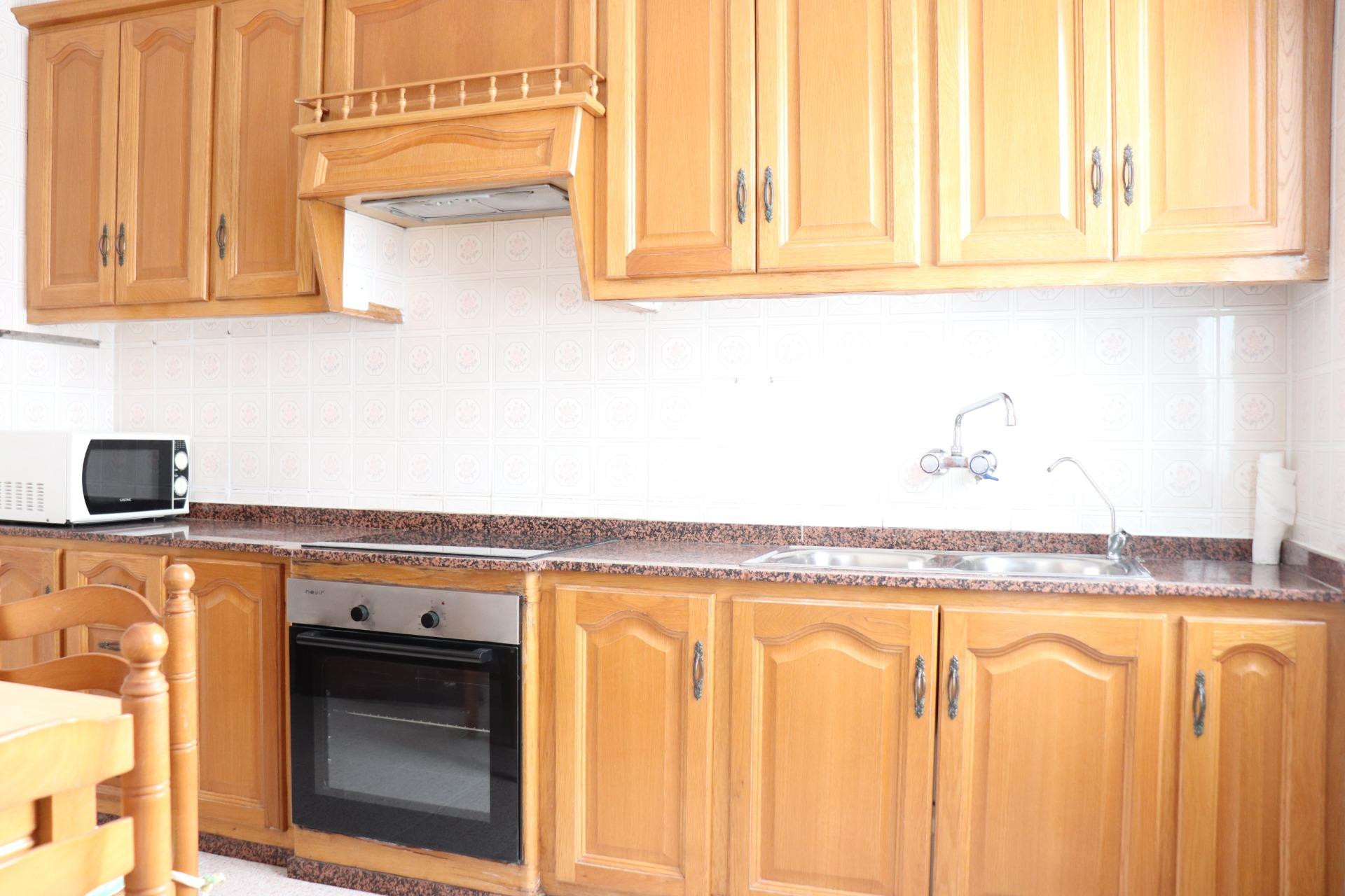 Piso 3 habitaciones 117m² en alquiler - Reina Victoria-Miguel Hernández