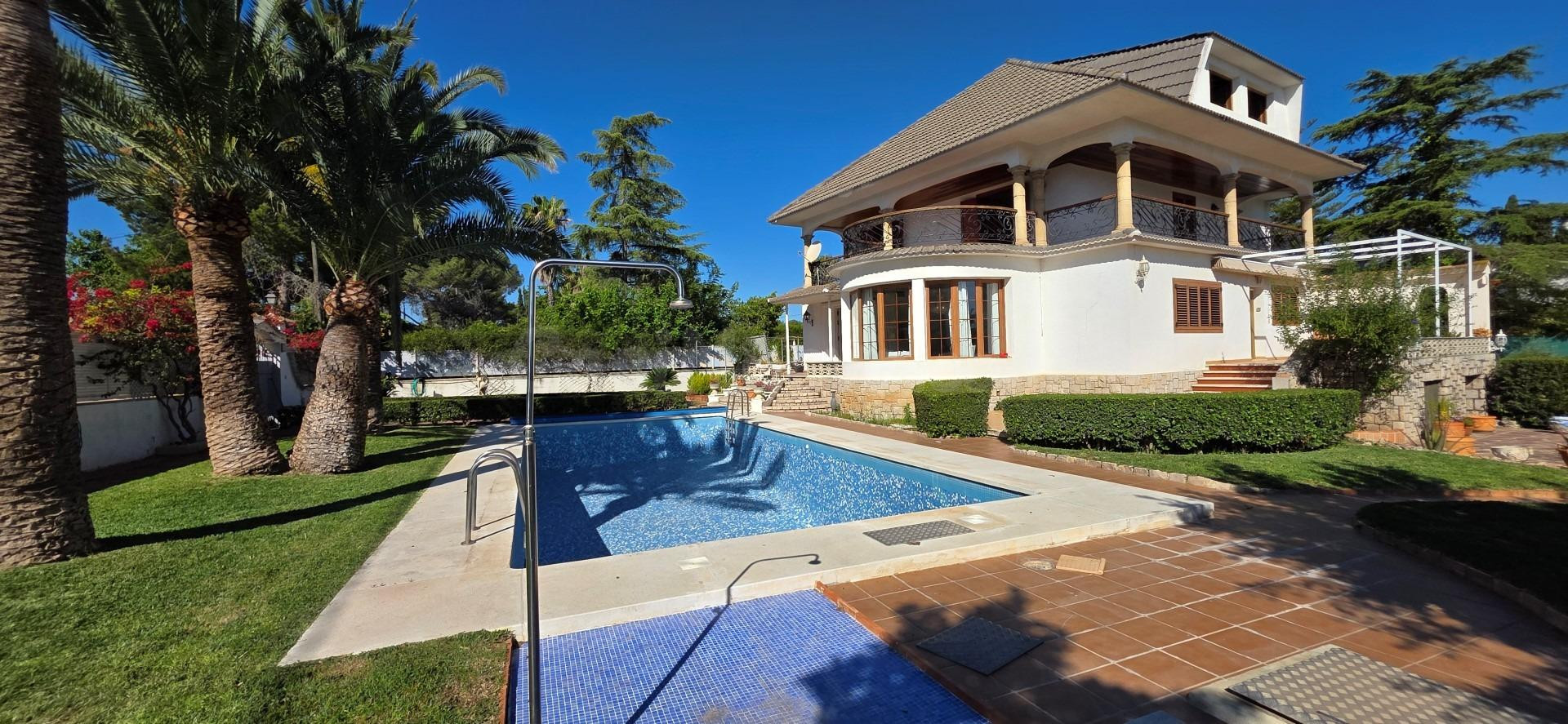 Chalet en La Cañada