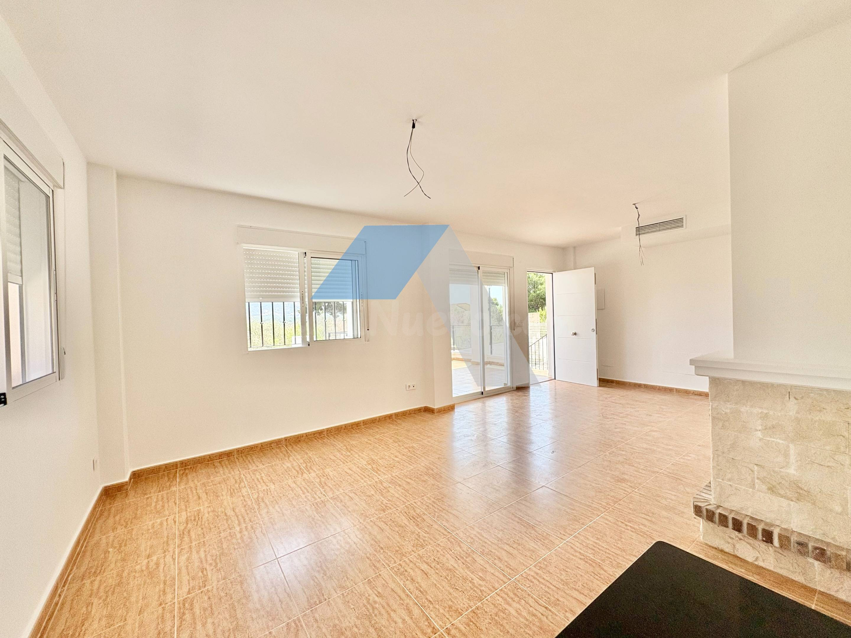¡CHALET A LA VENTA A ESTRENAR! - foto 5