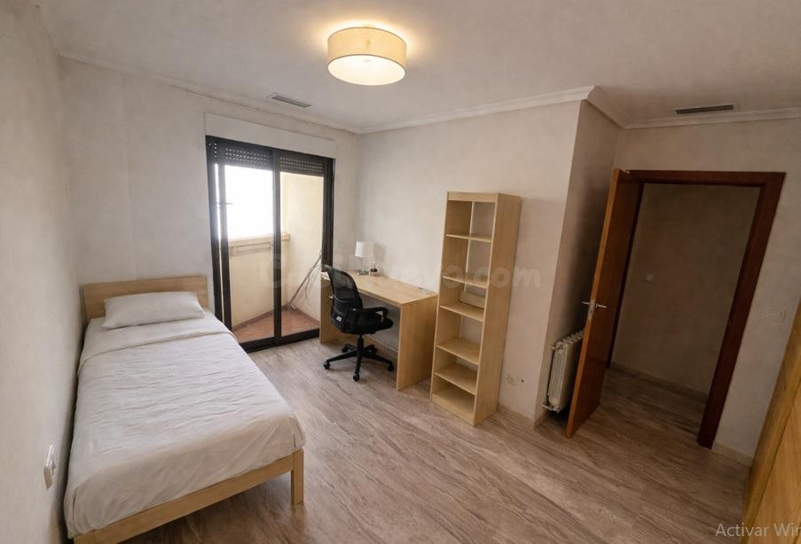 ¡habitaciones PARA ESTUDIANTES A ESCASOS METROS DEL CEU! - foto 5