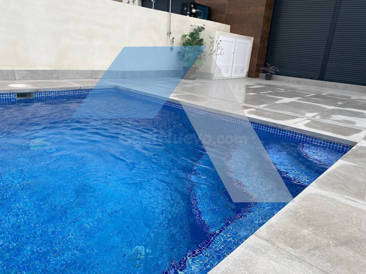 Vendo a bungalow 10 minutos de la playa - foto 5