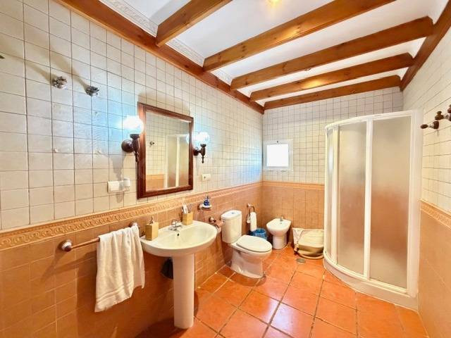 CHALET PARA QUE LO DISFRUTEN SUS HIJOS Y USTED - foto 5