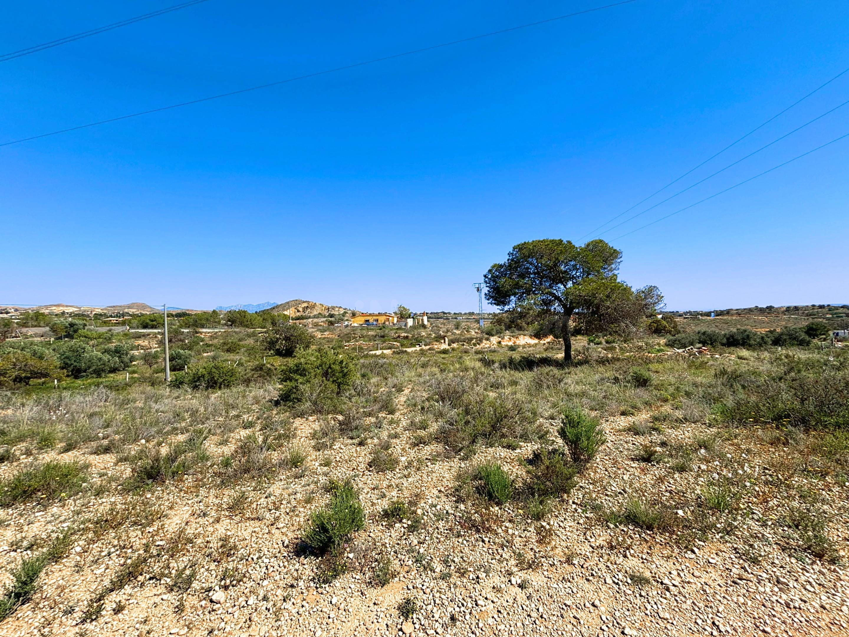 Parcela urbana SR2 en Moralet (Alicante).