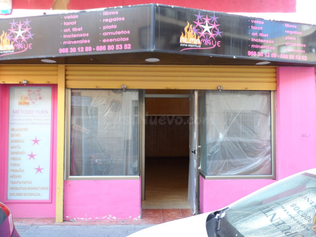 SE VENDE BAJO COMERCIAL PUENTE TOCINOS - foto 4