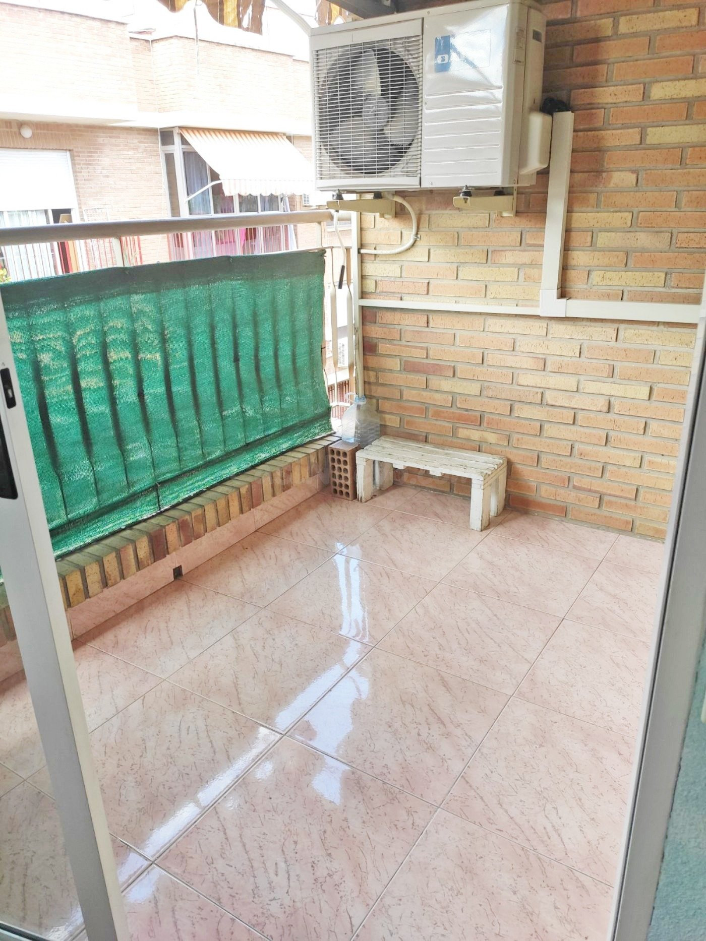SE ALQUILA PISO ESTUDIANTES EN SANTIAGO Y ZARAICHE - foto 3