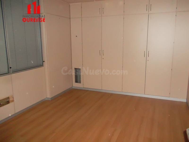 LOCAL COMERCIAL SITUADO EN EL PUENTE
